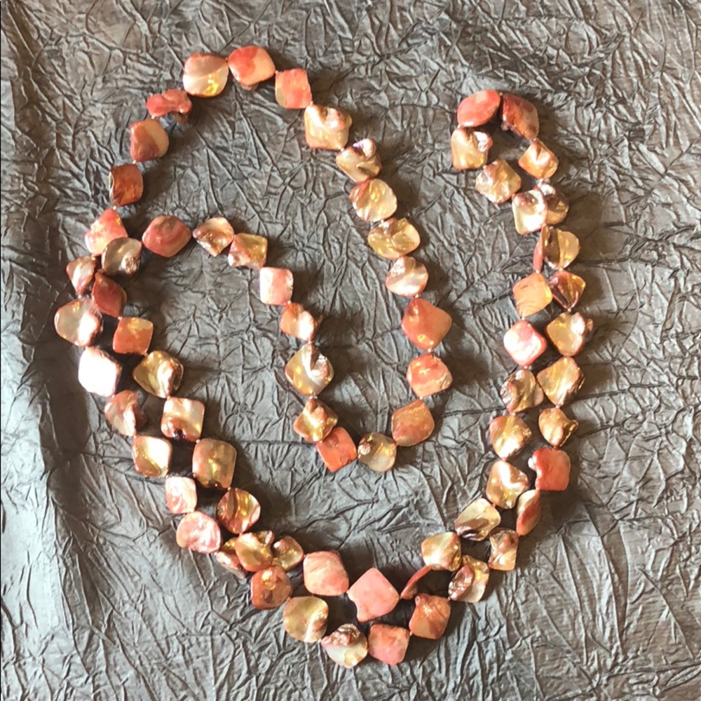 Tropical shell necklace